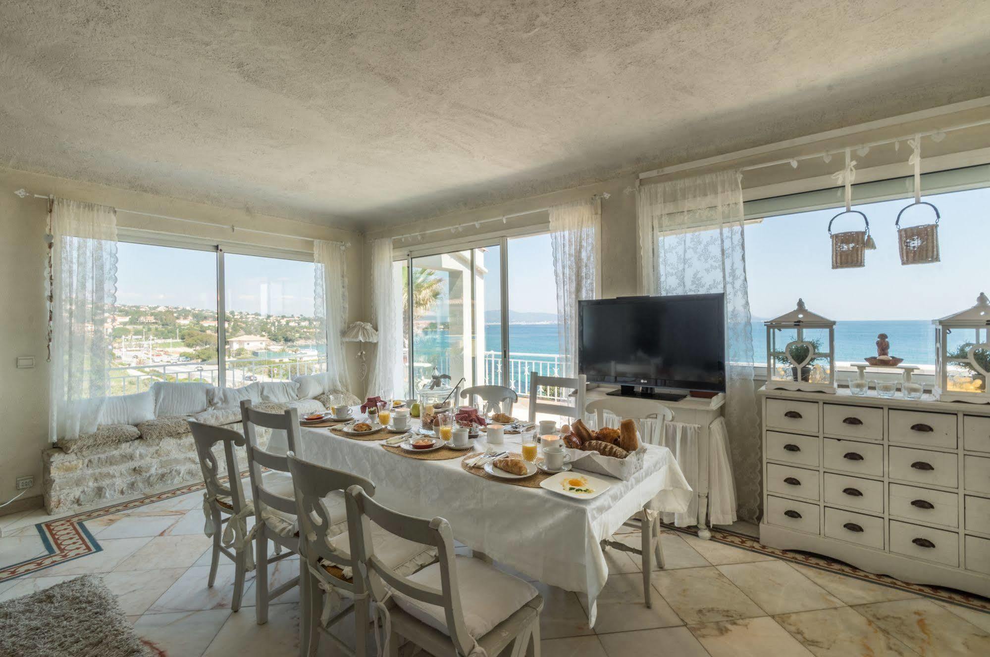 Mer Du Mer Roquebrune-sur Argens Ngoại thất bức ảnh